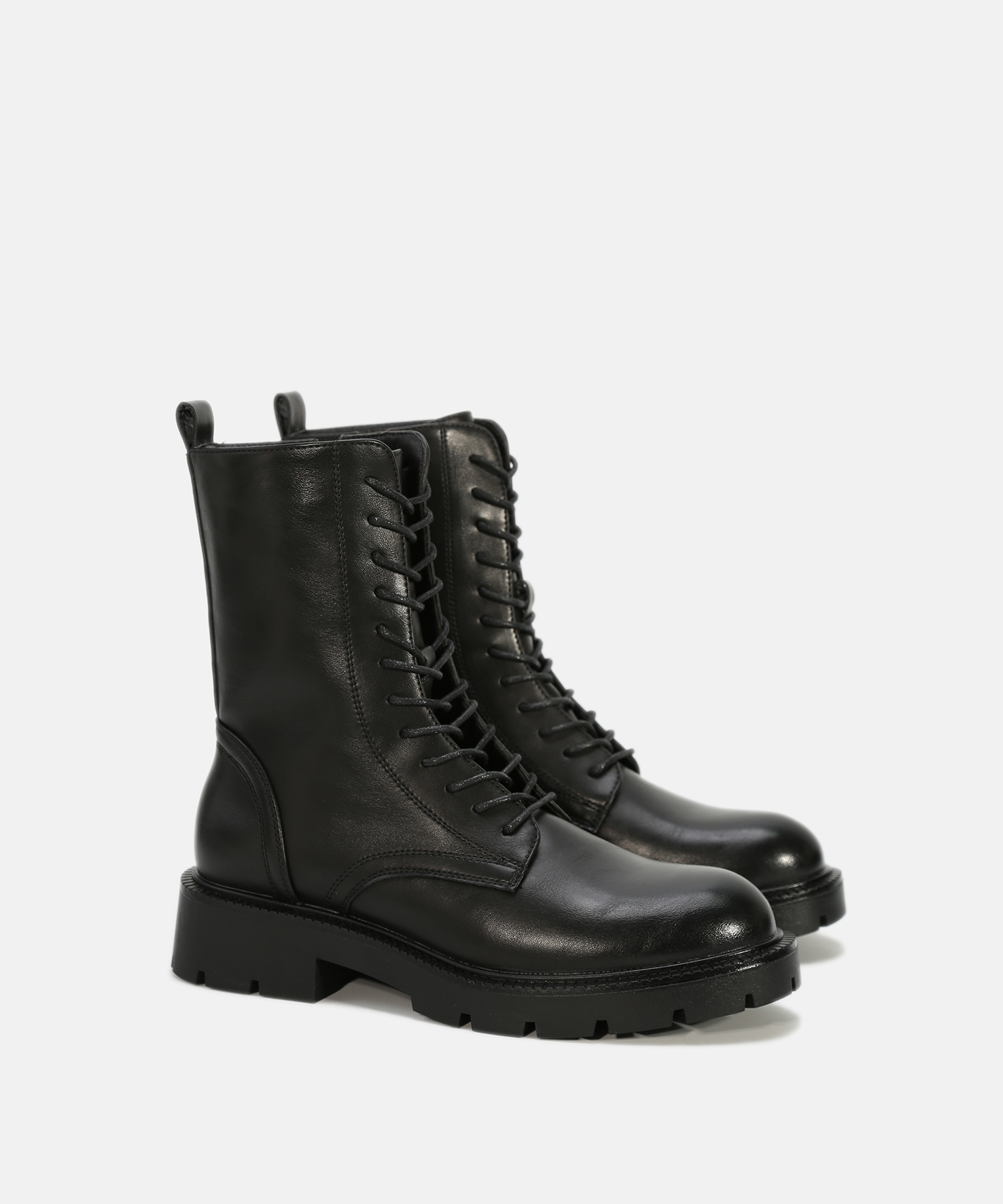 Botines tac&oacute;n cord&oacute;n image number null